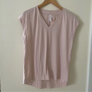 Athleta Light Pink V-Neck Short Sleeve Tee
